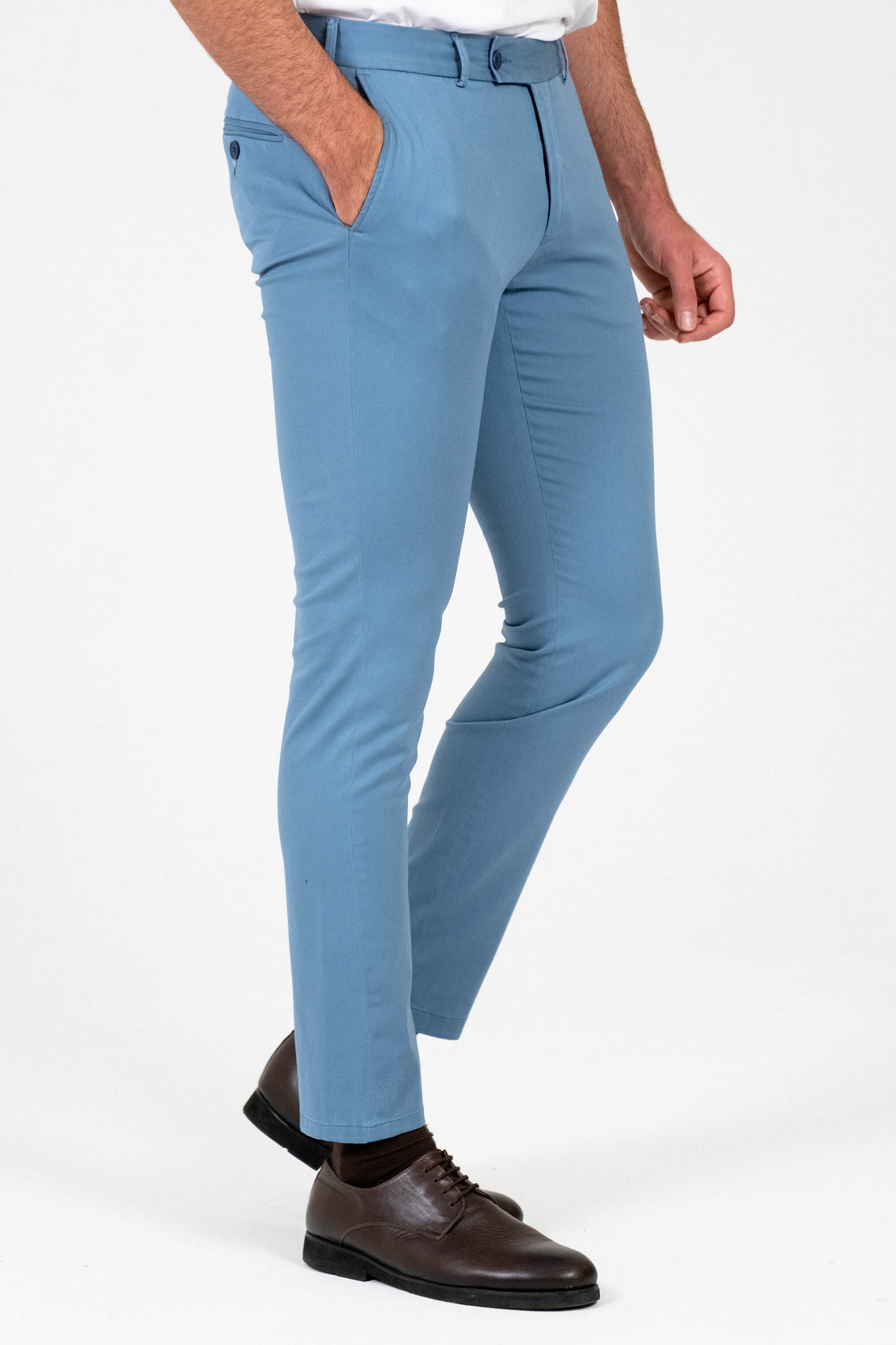 Chinohose – Himmelblau